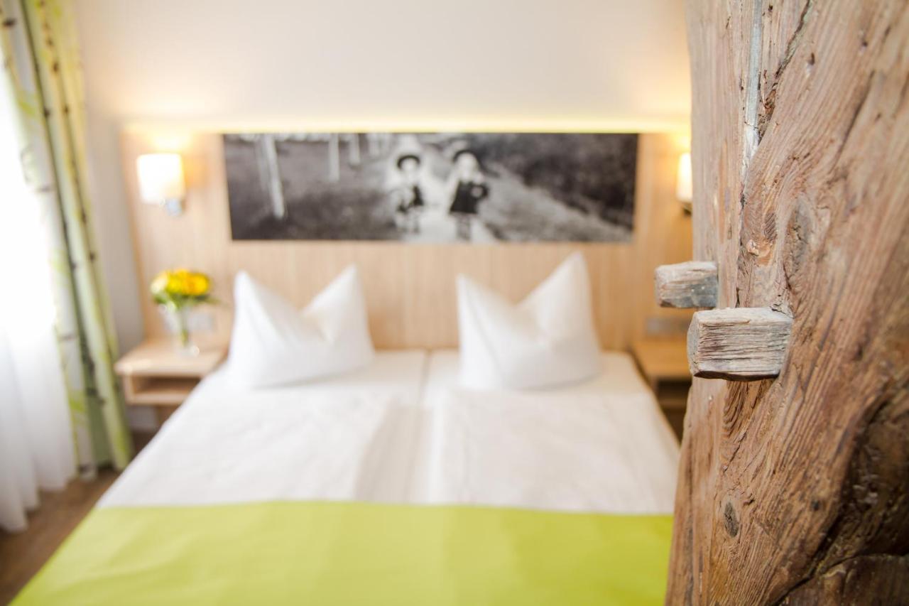 Hotel-gasthof Blaue Traube E.k. 3* Berching